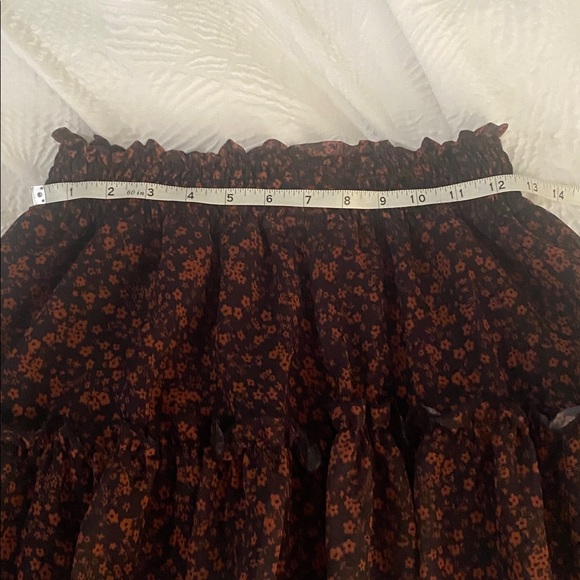 Floral skirt - Picture 12 of 12